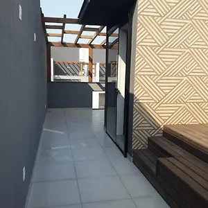 Сasa de vacaciones Linda Casa Com Jacuzzi E Churrasqueira Privada Temporada, Camboriu